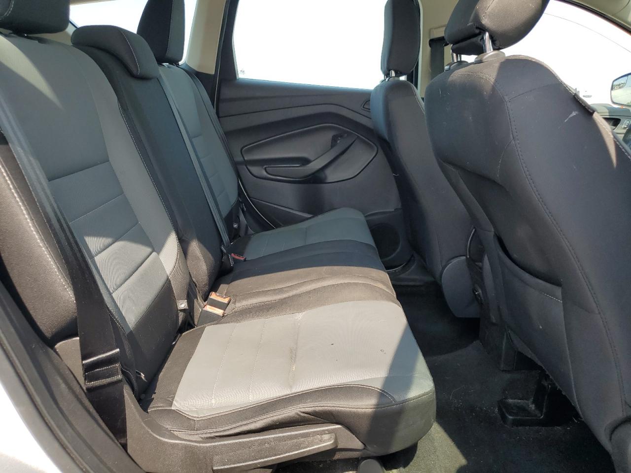 2019 Ford Escape S VIN: 1FMCU0F73KUA22846 Lot: 62757305