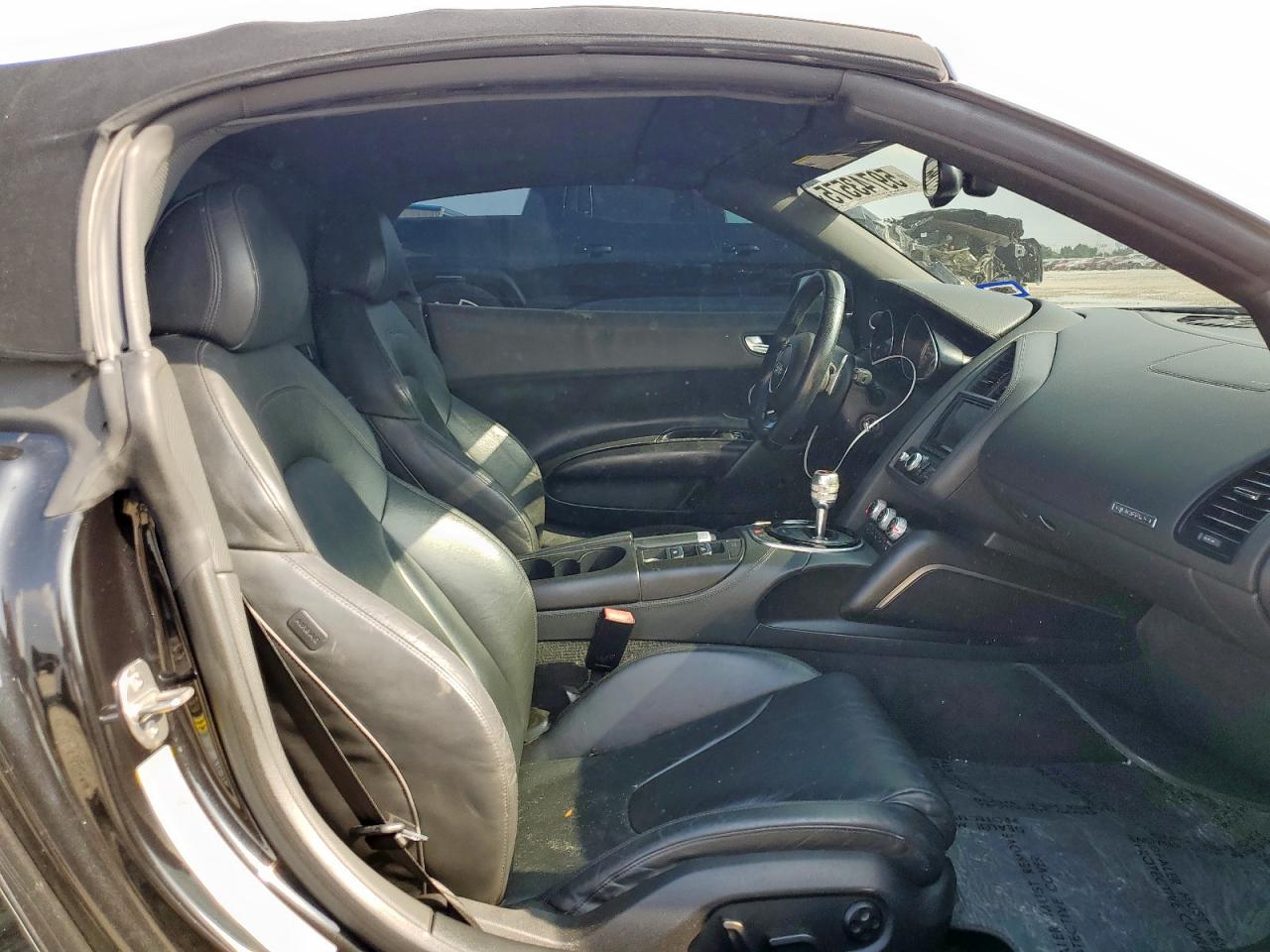 2014 Audi R8 4.2 Quattro VIN: WUASUAFG3EN000918 Lot: 59743575