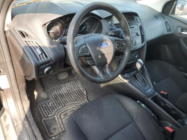 Sedans FORD FOCUS 2015 Szary
