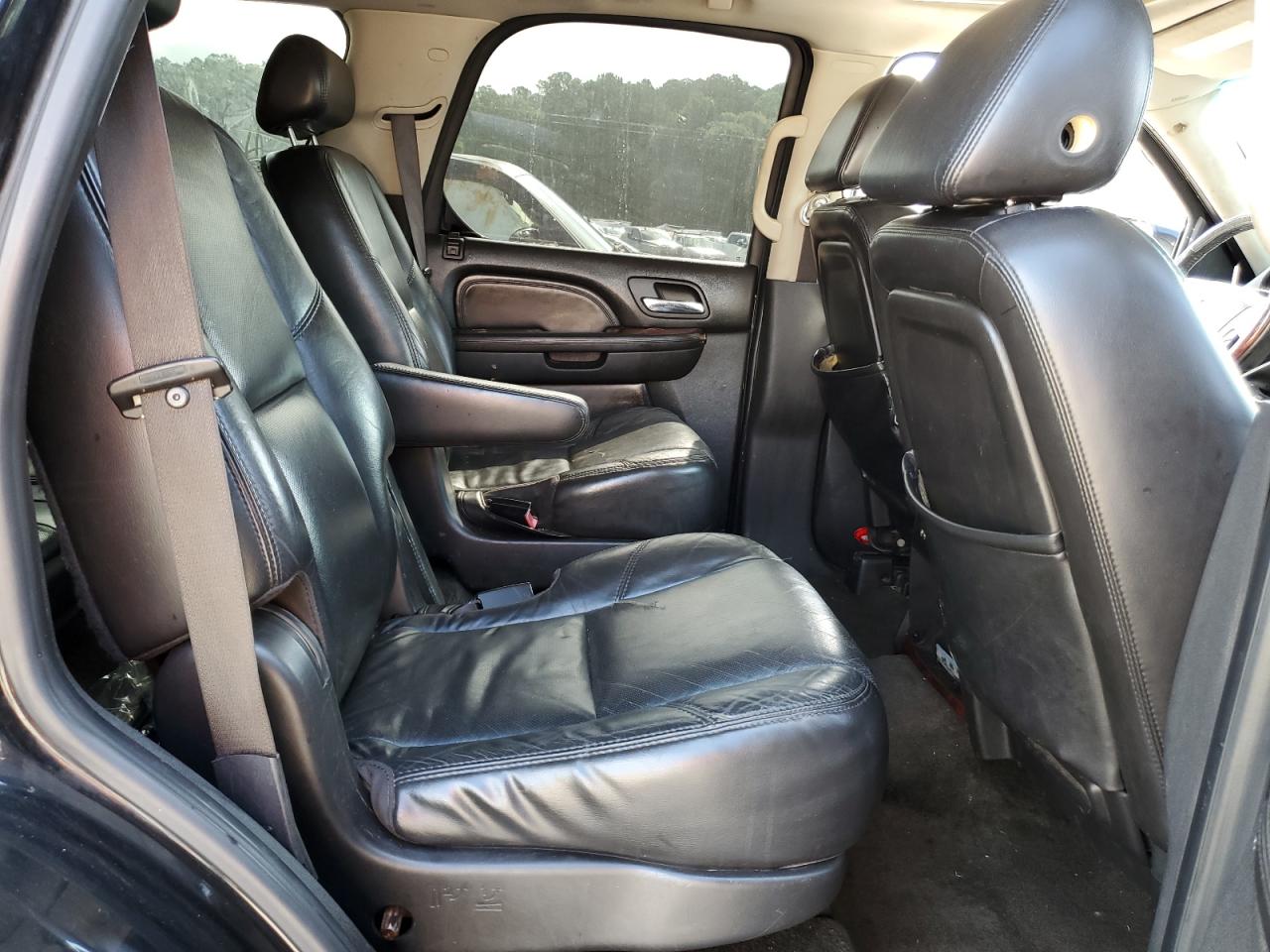2007 Cadillac Escalade Luxury VIN: 1GYEC63857R314227 Lot: 61142225