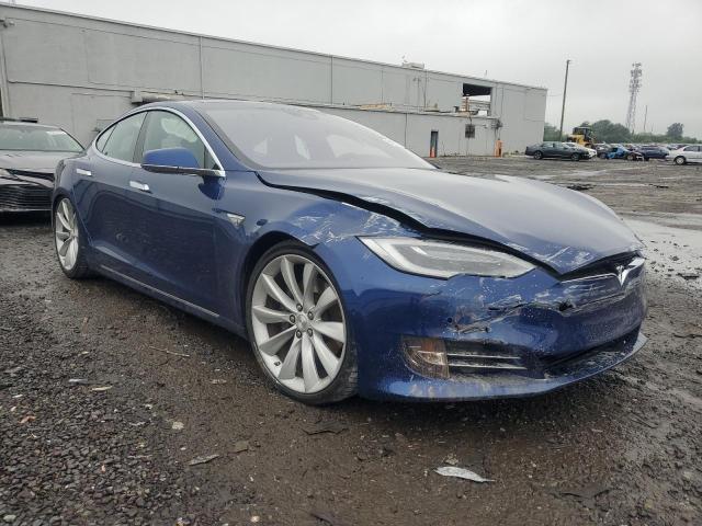 Hatchbacks TESLA MODEL S 2016 Granatowy
