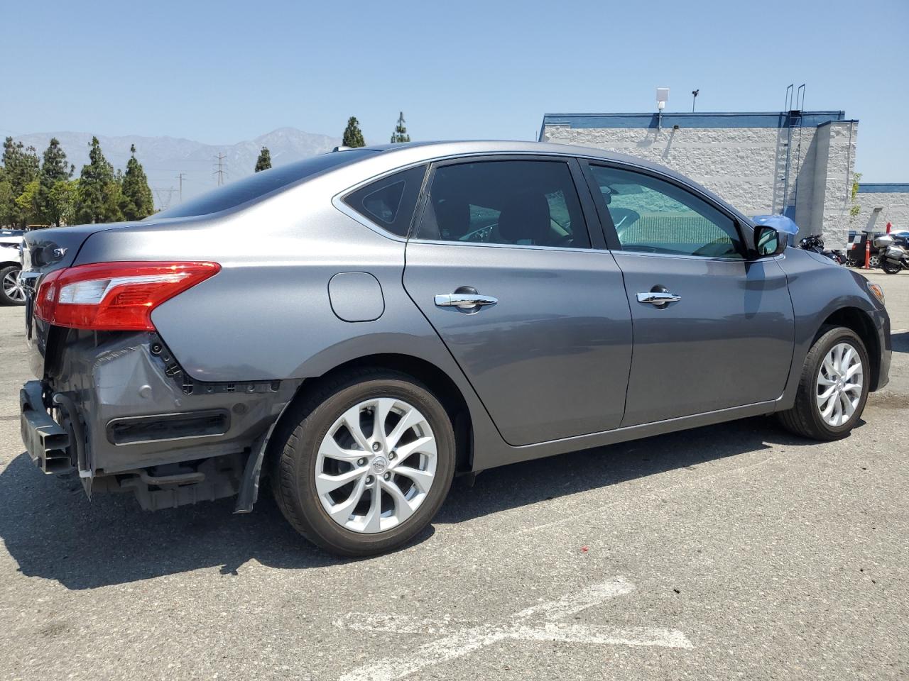 NISSAN SENTRA 2018 VIN 3N1AB7APXJL618100 photo 3