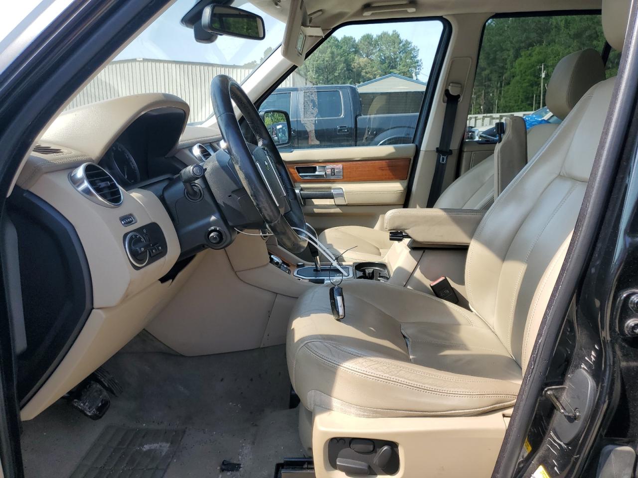 2010 Land Rover Lr4 Hse Luxury VIN: SALAK2D45AA536776 Lot: 62771035