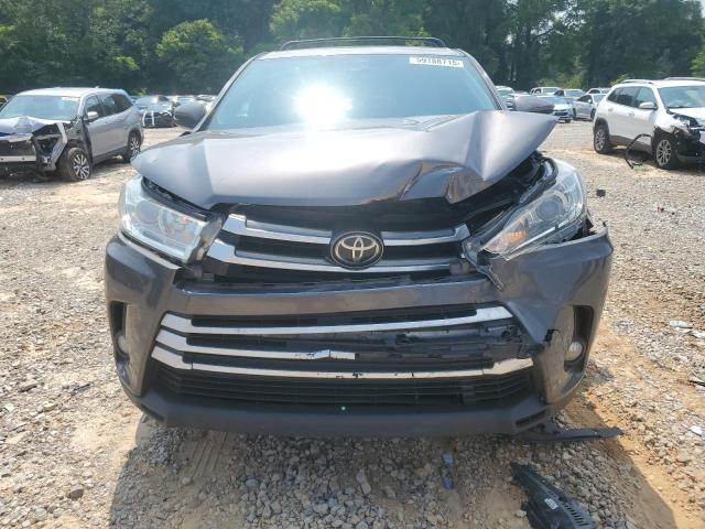  TOYOTA HIGHLANDER 2017 Серый