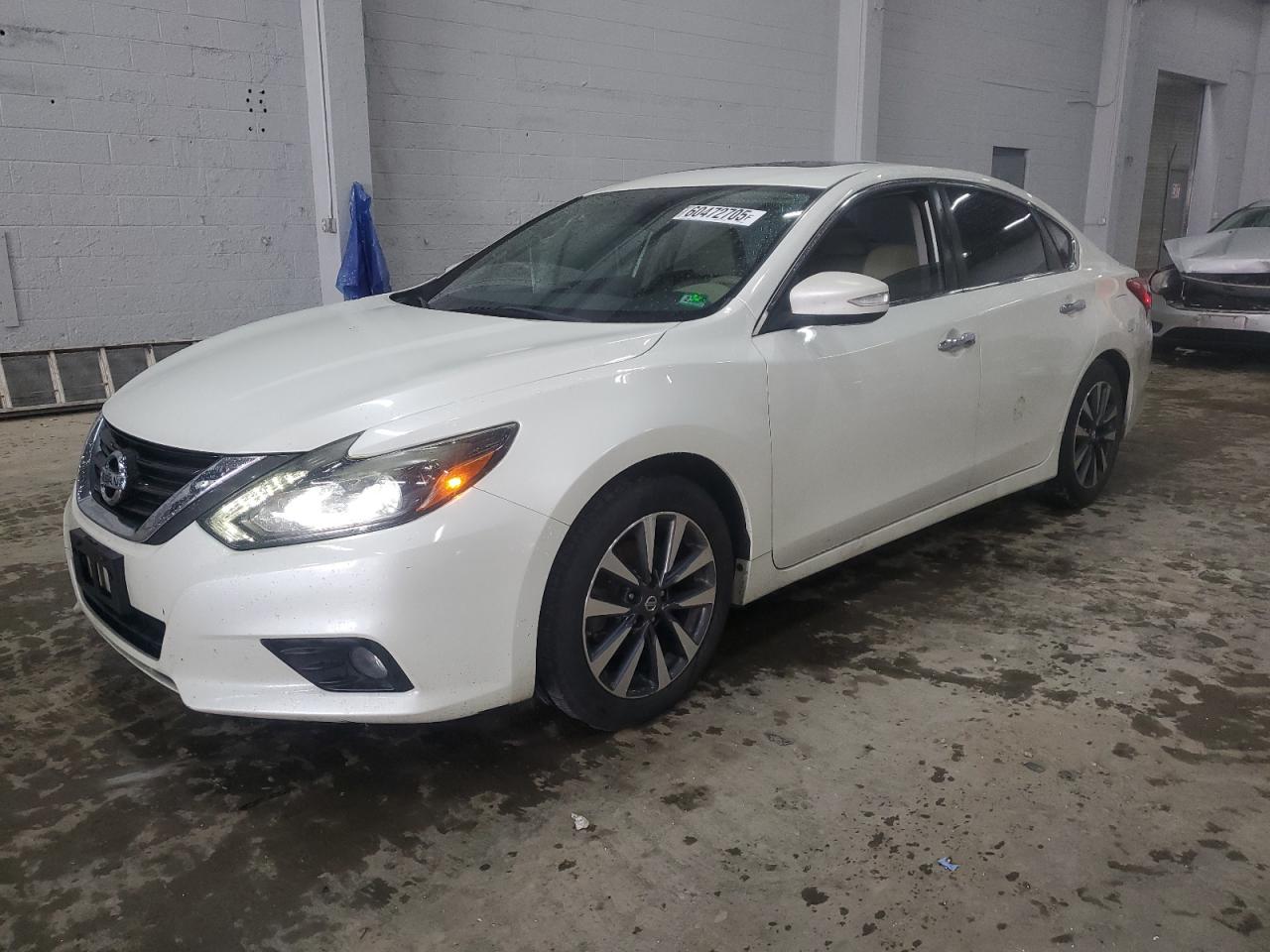 2016 Nissan Altima 2.5 zu verkaufen in Fredericksburg, VA - Front End