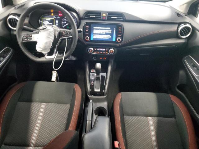  NISSAN VERSA 2024 Gray