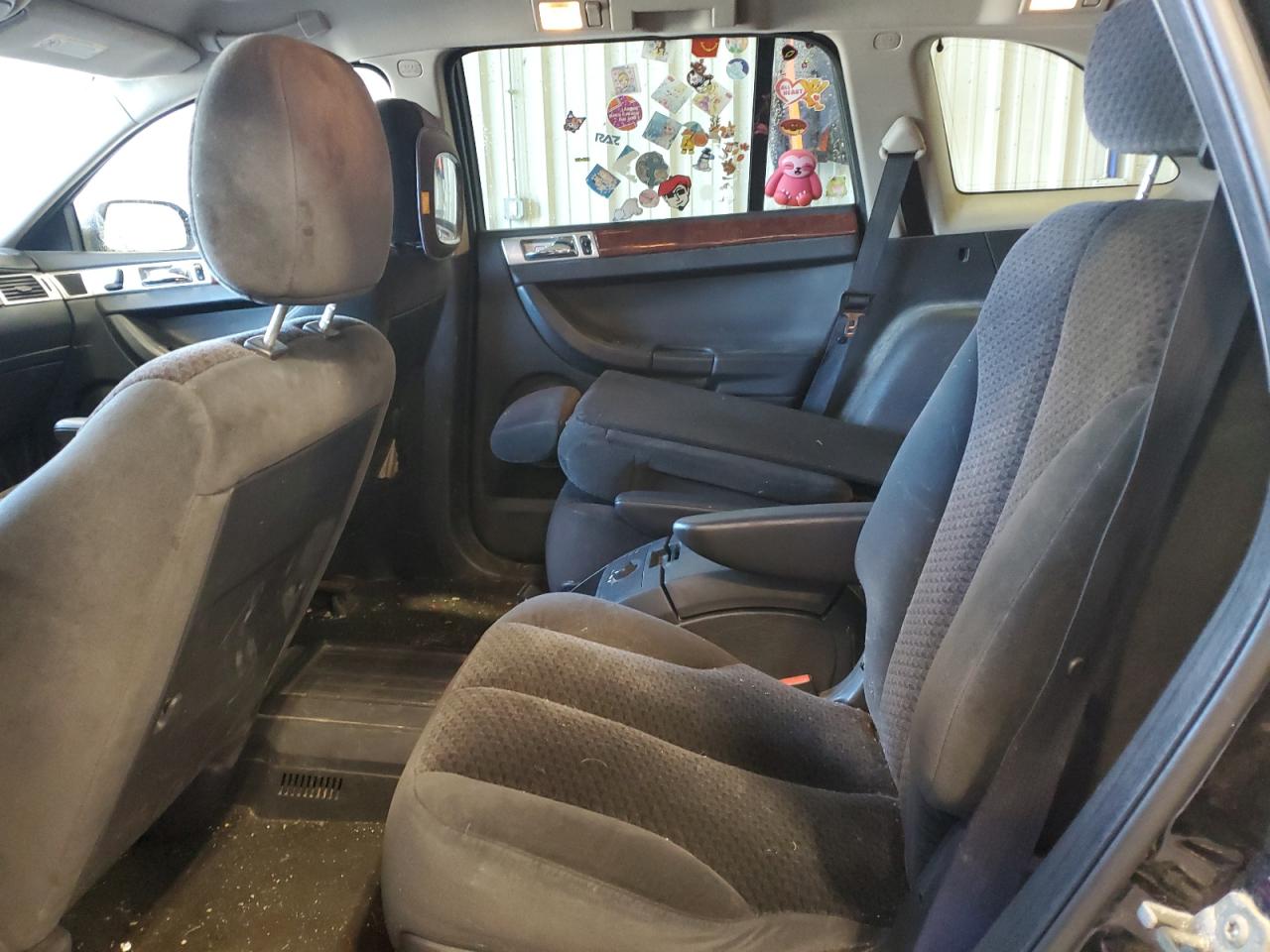 2004 Chrysler Pacifica VIN: 2C8GM68444R345832 Lot: 59628165