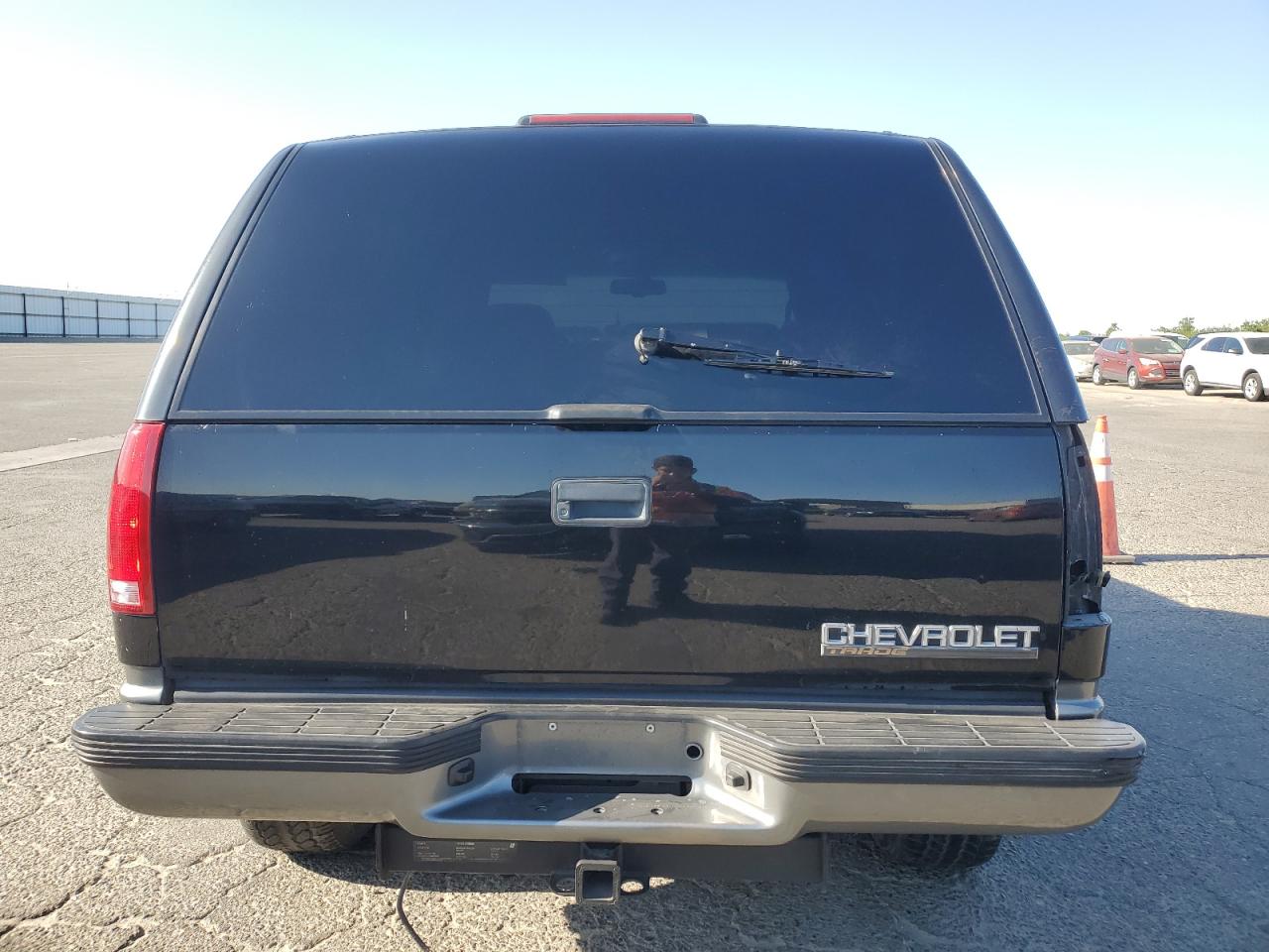 1996 Chevrolet Tahoe K1500 VIN: 3GNEK18R5TG116889 Lot: 62400455