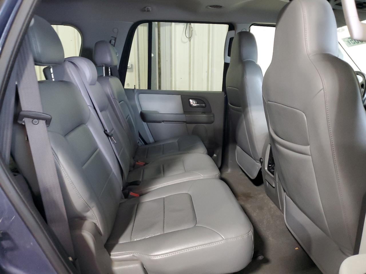 2005 Ford Expedition Xlt VIN: 1FMPU16535LA24127 Lot: 59177965