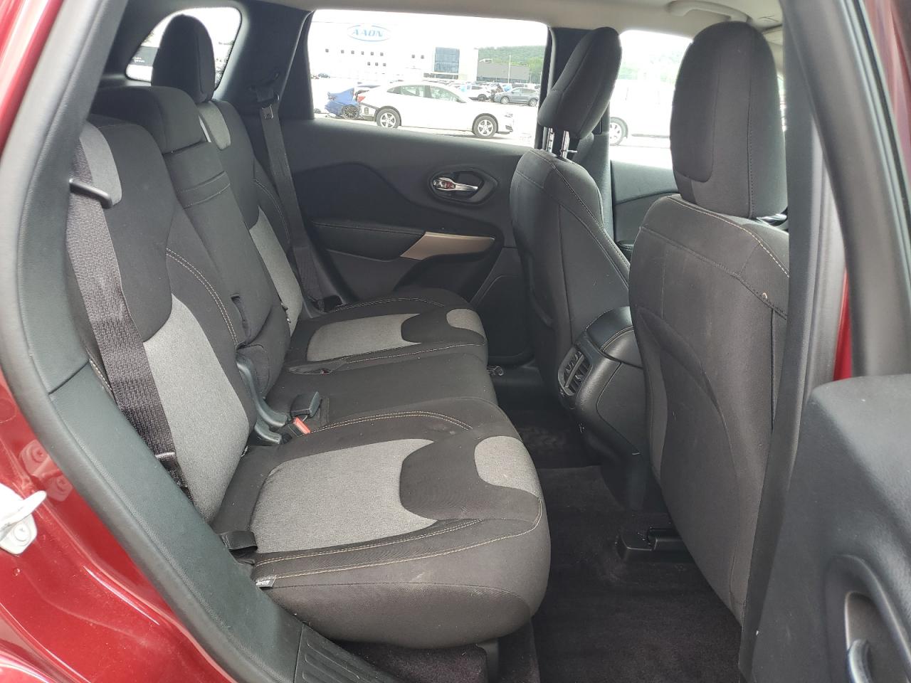 2018 Jeep Cherokee Latitude VIN: 1C4PJMCB7JD608723 Lot: 90417755