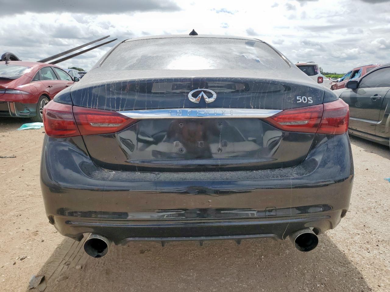 2018 Infiniti Q50 Luxe VIN: JN1EV7AR0JM444361 Lot: 62164605