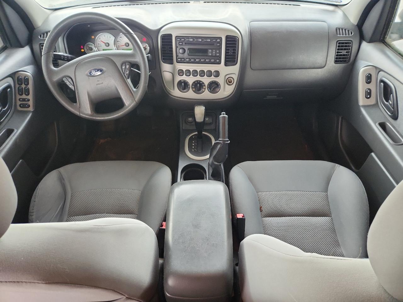 FORD ESCAPE 2007 VIN 1FMCU49HX7KA66728 zdjęcie 8