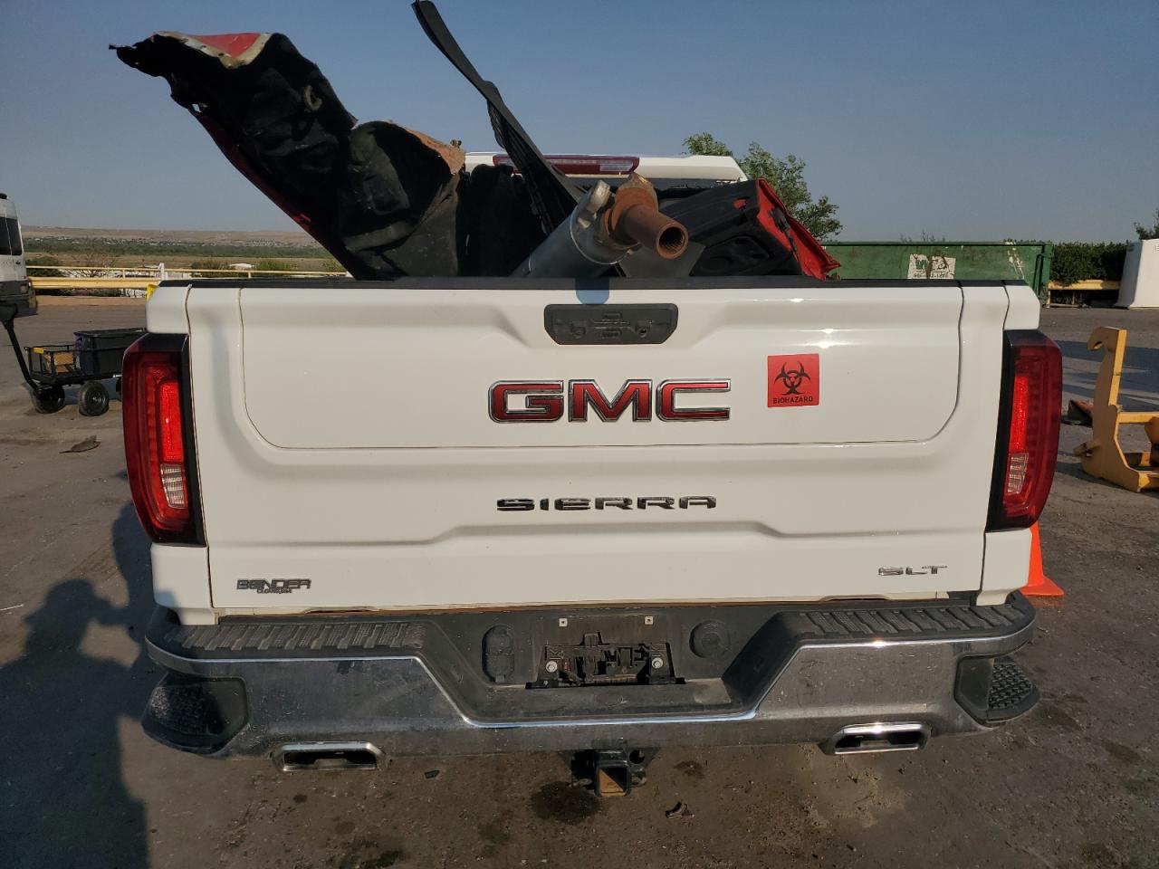2022 GMC Sierra K1500 Slt VIN: 1GTUUDEDXNZ635464 Lot: 62771555