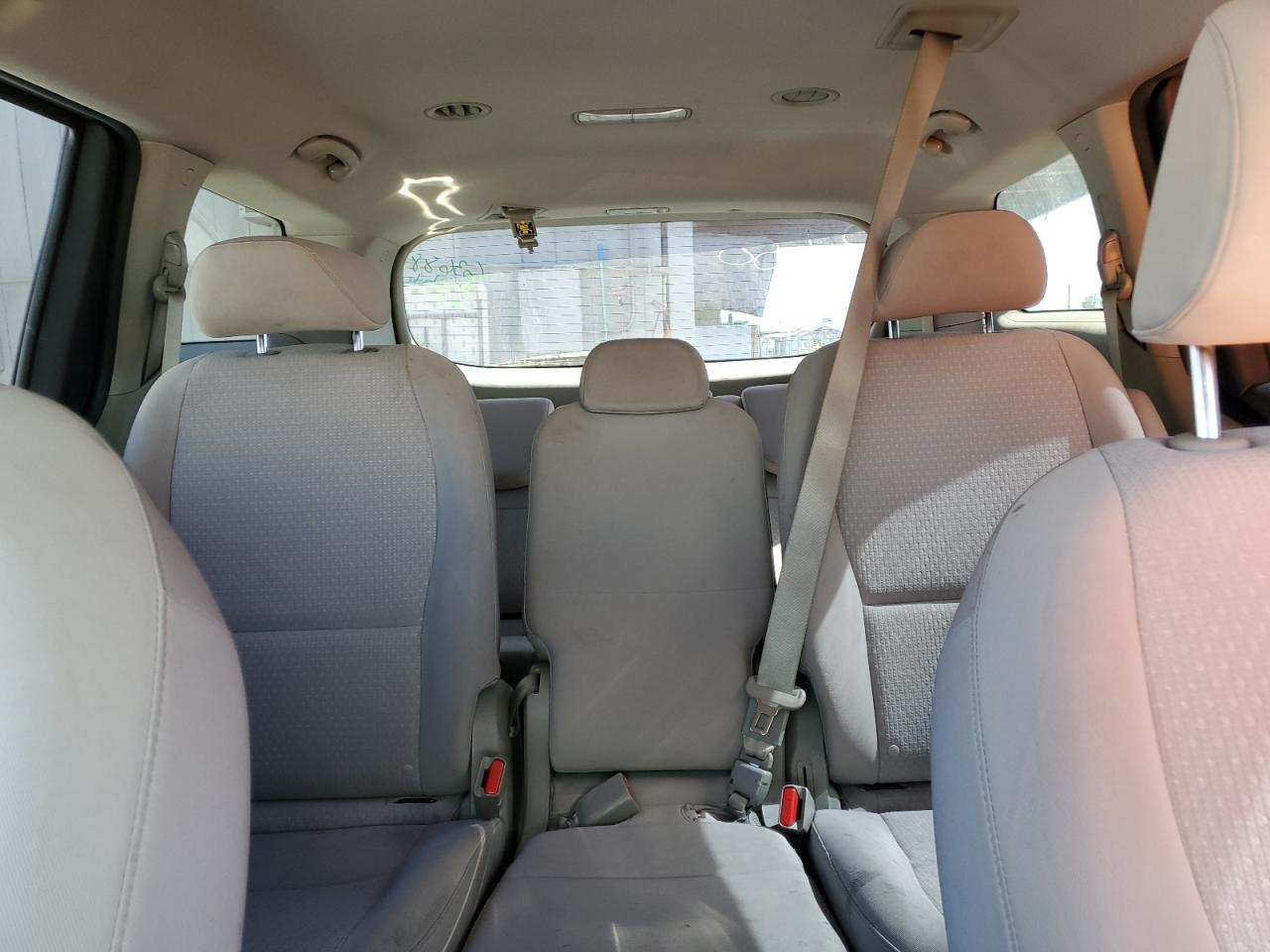 2018 Kia Sedona Lx VIN: KNDMB5C18J6378269 Lot: 63033845