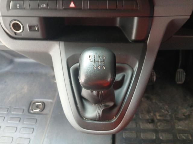 2020 VAUXHALL VIVARO 270