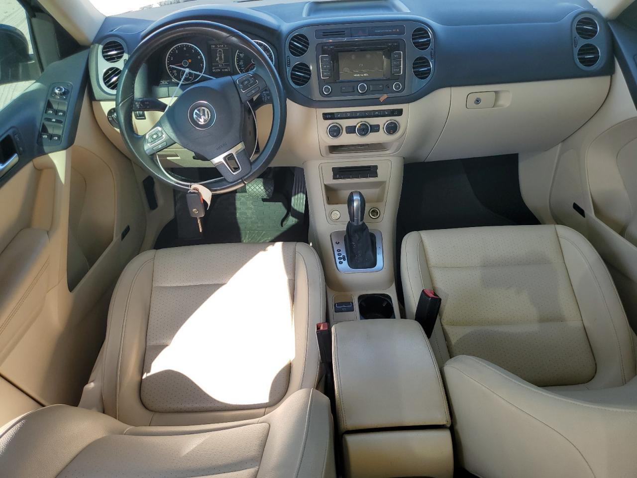 2015 Volkswagen Tiguan S VIN: WVGAV7AX9FW562670 Lot: 62086595