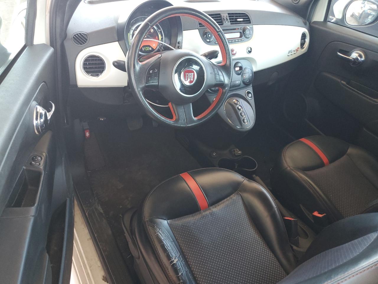 2015 Fiat 500 Electric VIN: 3C3CFFGE2FT503321 Lot: 62170495