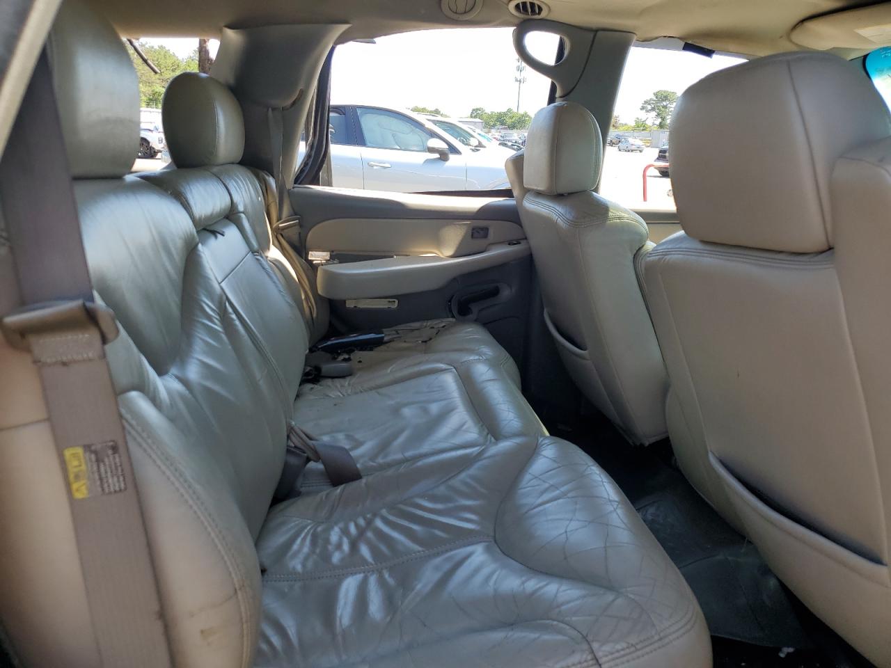 2001 GMC Yukon VIN: 1GKEK13TX1J230026 Lot: 61726785
