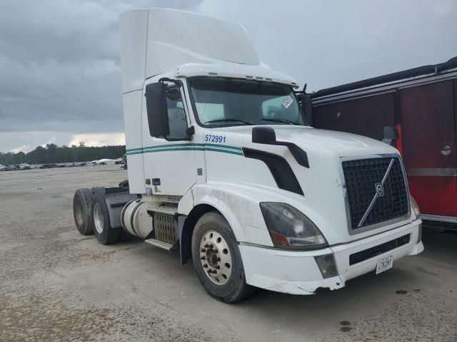 2014 Volvo Vn Vnl