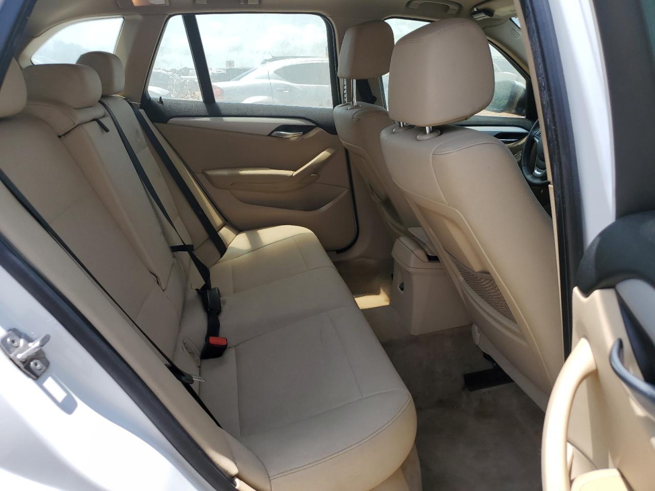 2015 BMW X1 Sdrive28I VIN: WBAVM1C57FVW57863 Lot: 62065165