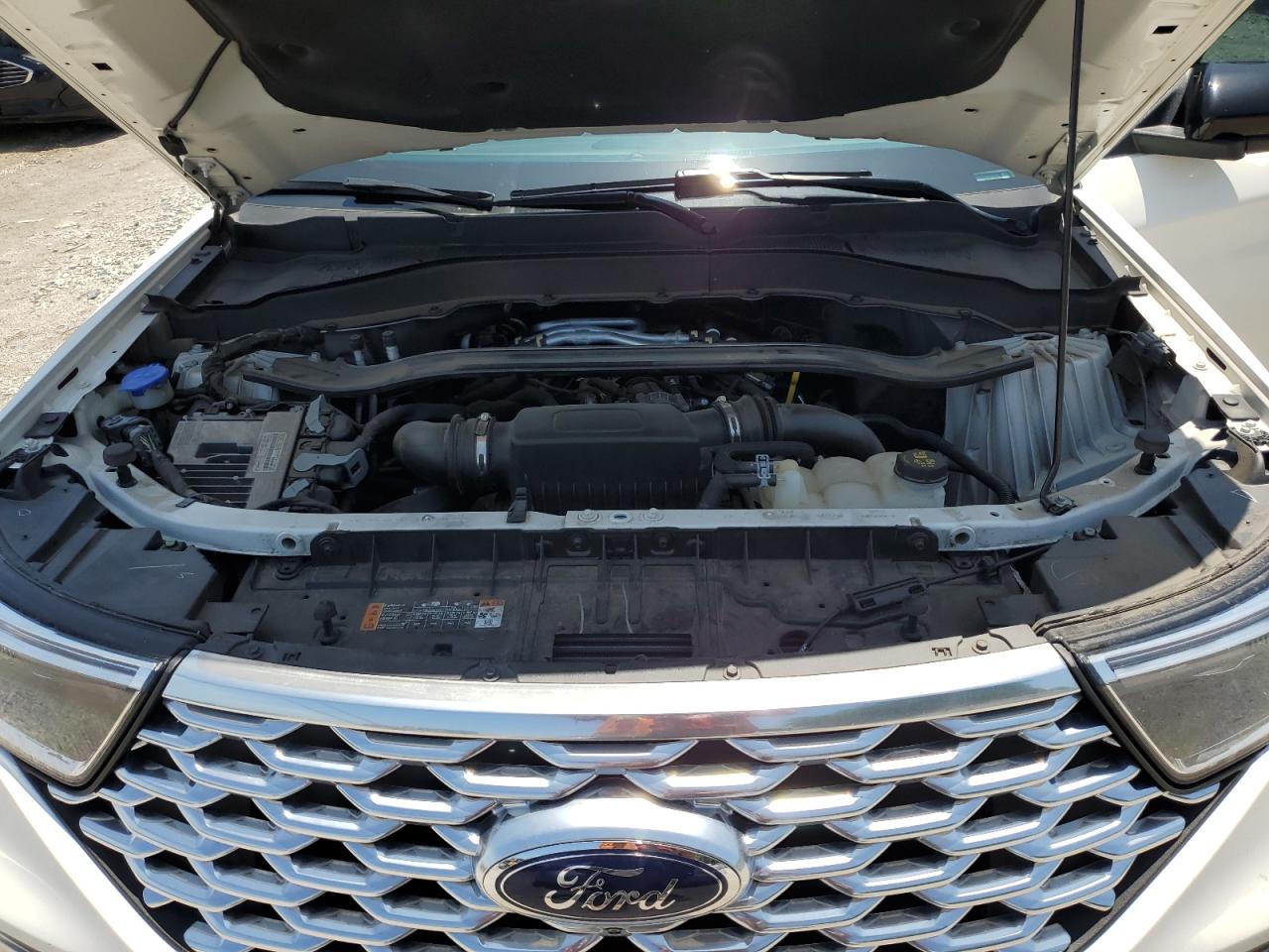 2022 Ford Explorer Platinum VIN: 1FM5K7HC8NGA62912 Lot: 61357235