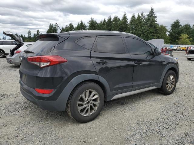 Parquets HYUNDAI TUCSON 2017 Czarny