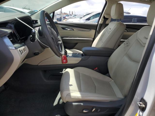  CADILLAC XT5 2018 Biały