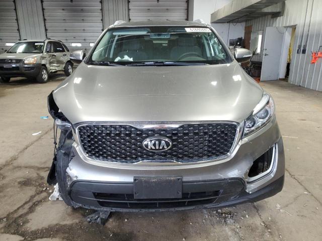  KIA SORENTO 2017 Srebrny