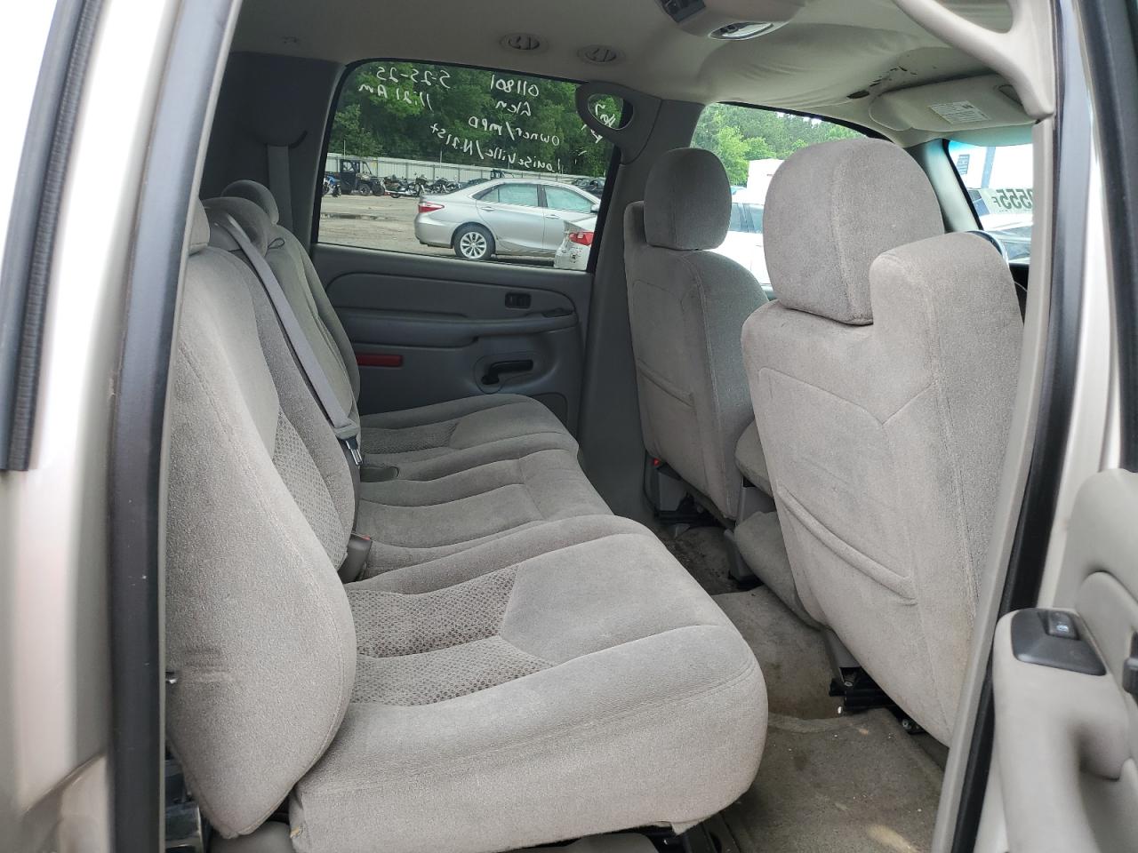 2005 Chevrolet Suburban C1500 VIN: 3GNEC16Z55G286463 Lot: 61260555