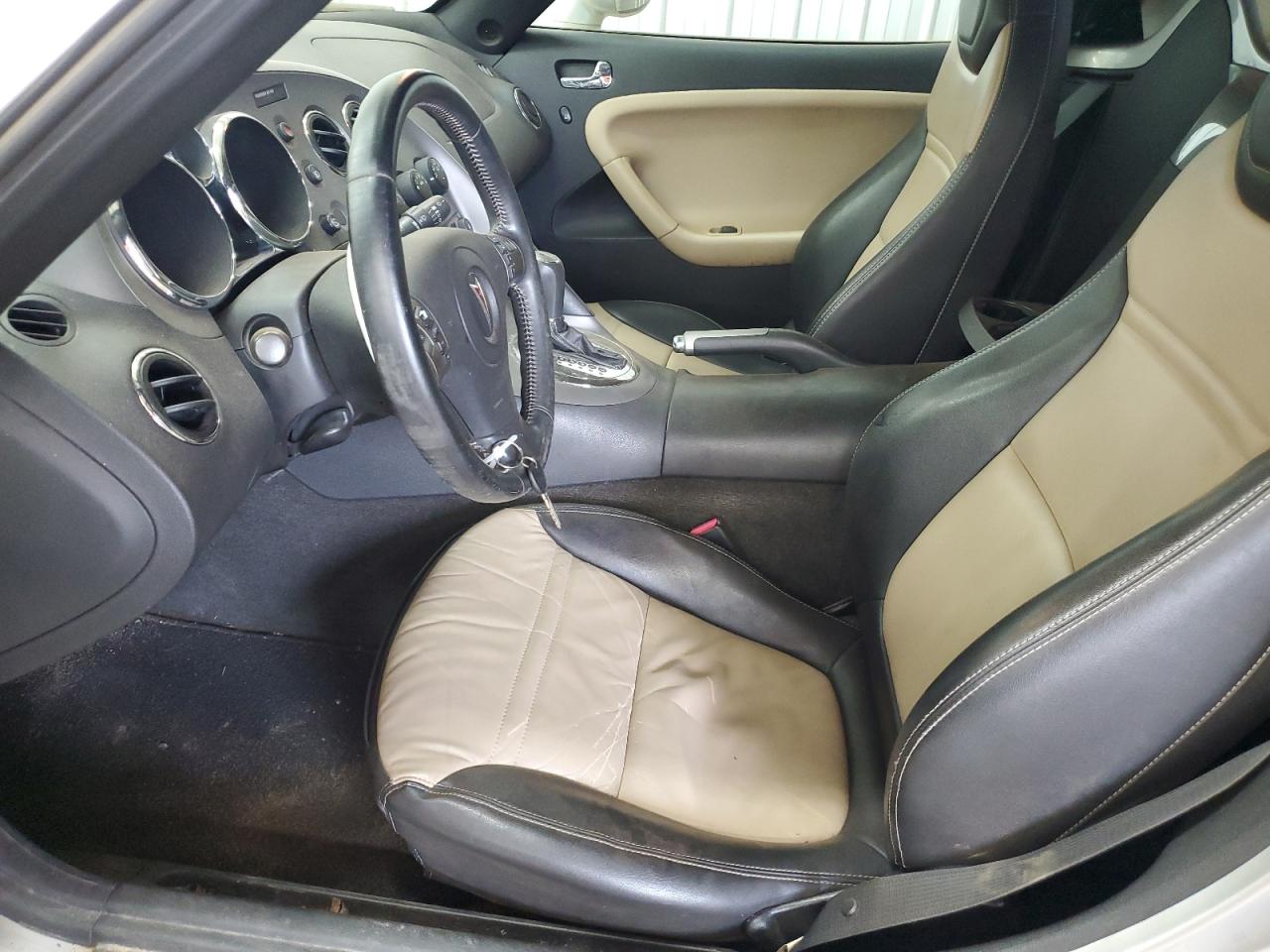 2008 Pontiac Solstice VIN: 1G2MB35B28Y104921 Lot: 62126055