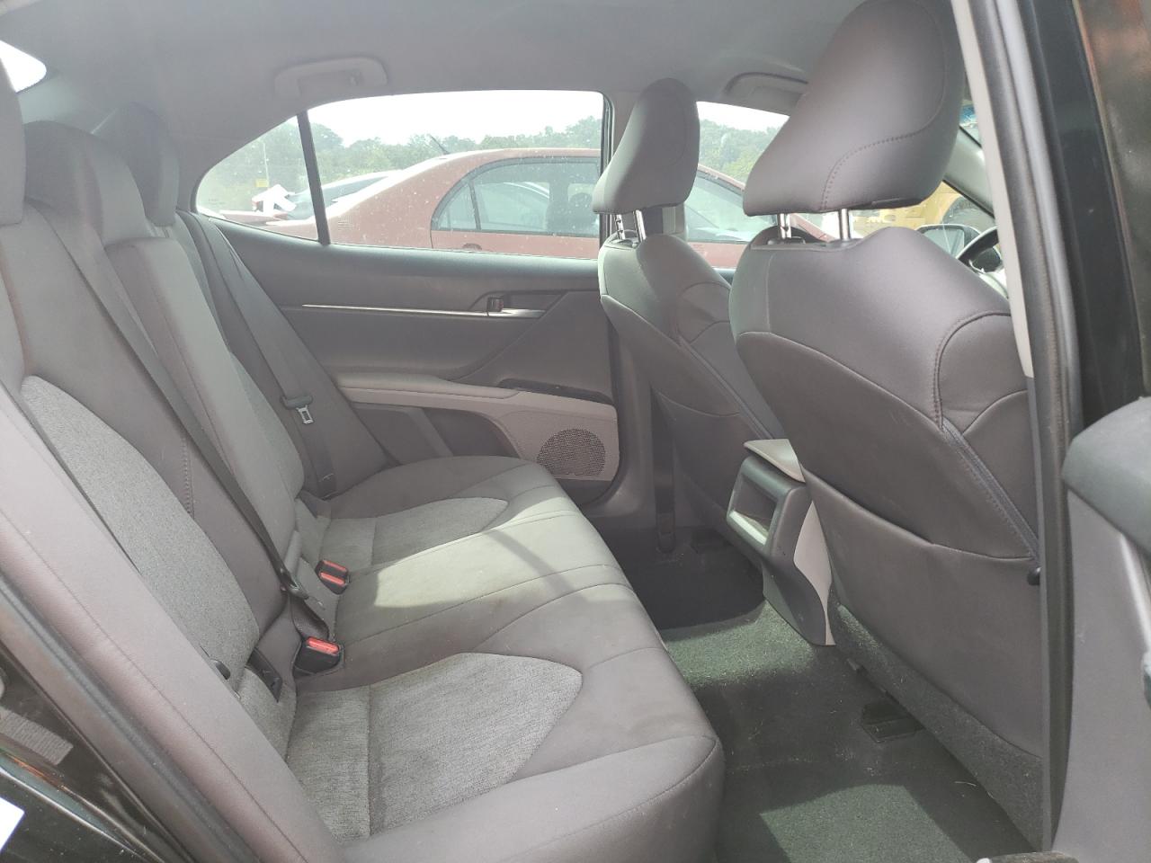 2018 Toyota Camry L VIN: 4T1B11HK6JU096109 Lot: 63012595