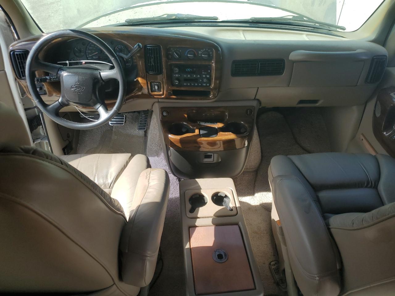 2001 Chevrolet Express G1500 VIN: 1GBFG15R211226625 Lot: 62291785