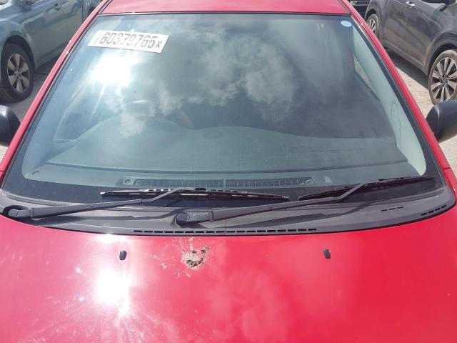 2004 TOYOTA COROLLA T2