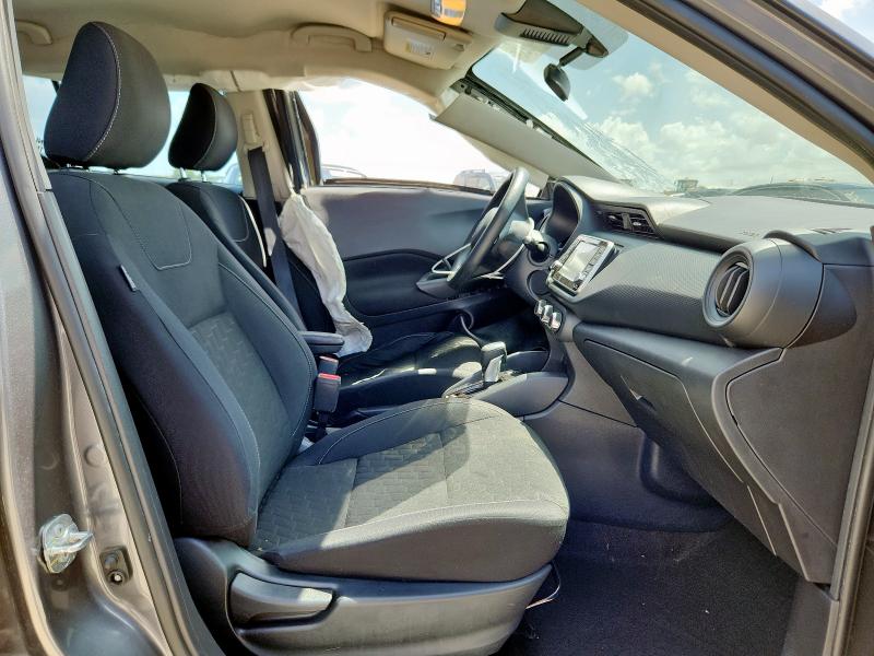  NISSAN KICKS 2022 Szary