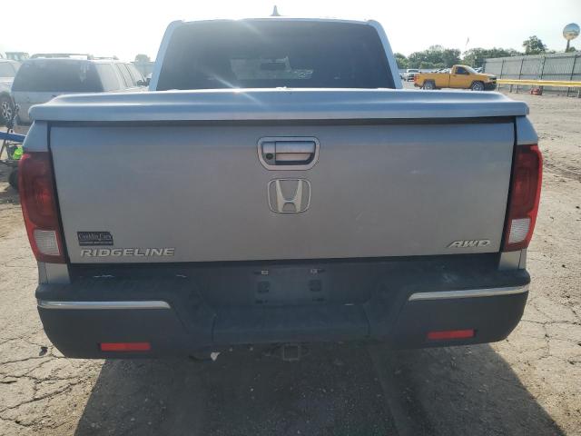  HONDA RIDGELINE 2018 Srebrny