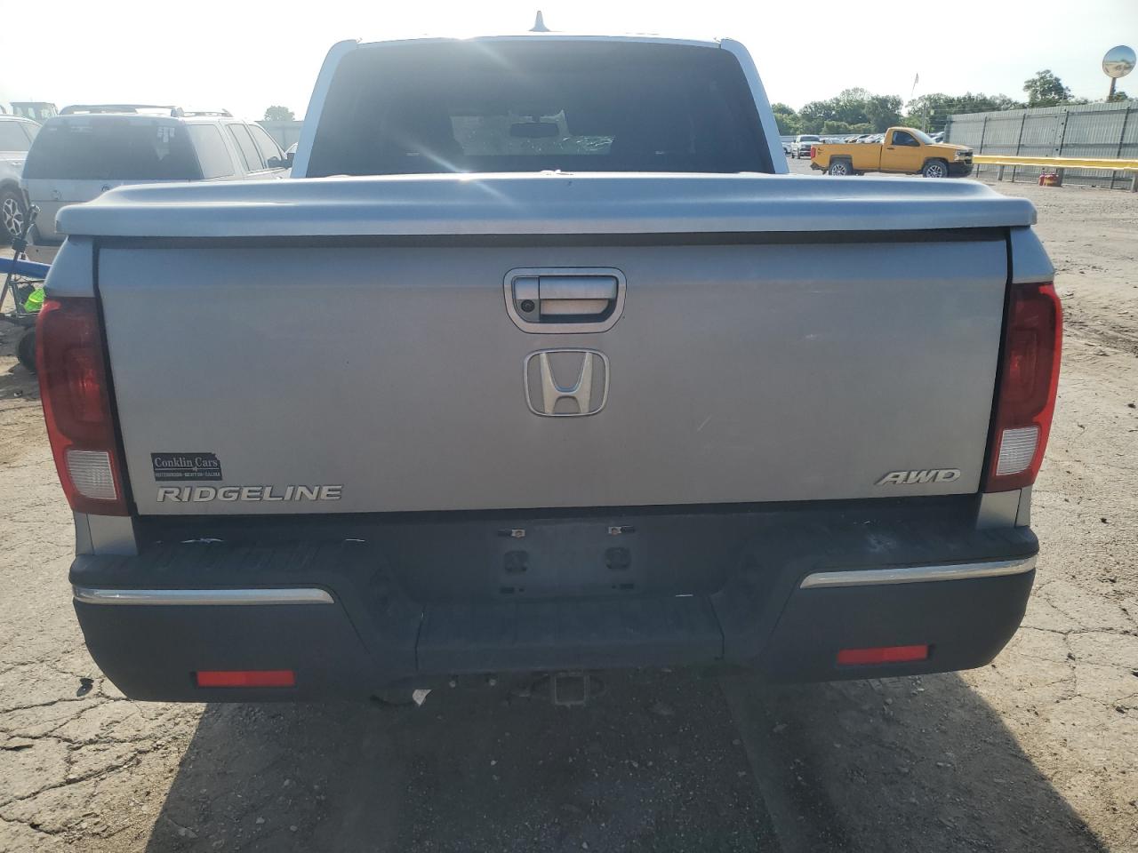 2018 Honda Ridgeline Rtl VIN: 5FPYK3F67JB011730 Lot: 61055715
