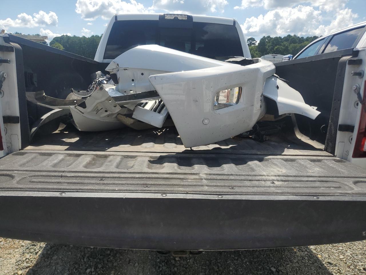 2018 Ram 3500 Laramie VIN: 3C63R3ML5JG374617 Lot: 61218915