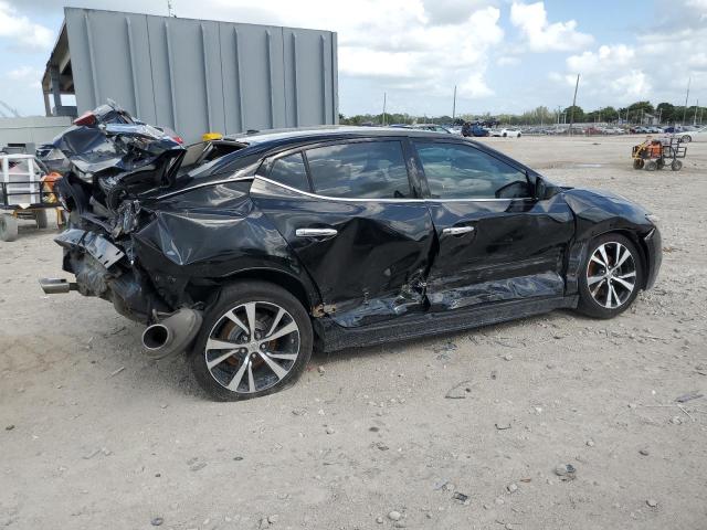  NISSAN MAXIMA 2018 Чорний