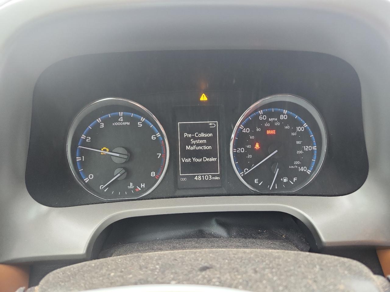 TOYOTA RAV4 2018 VIN 2T3YFREV4JW522217 фото 9