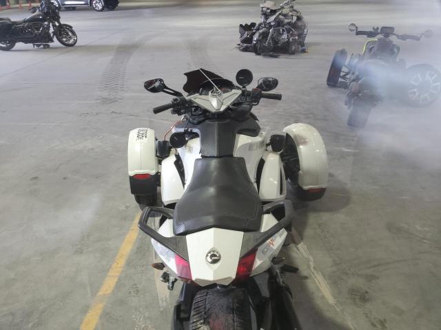 2010 CAN-AM SPYDER ROADSTER RS  