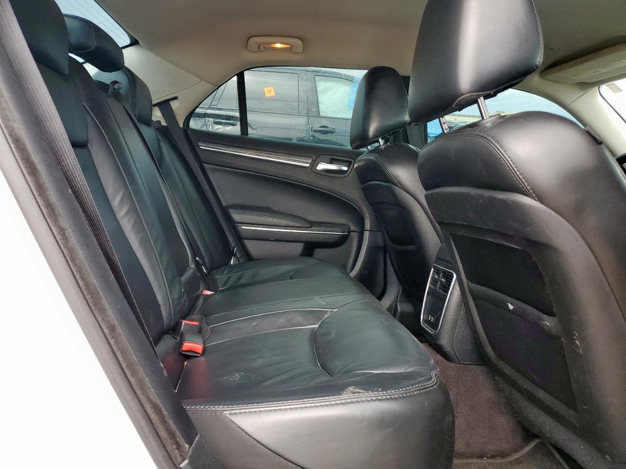 2C3CCAAG9HH577174 2017 Chrysler 300 Limited