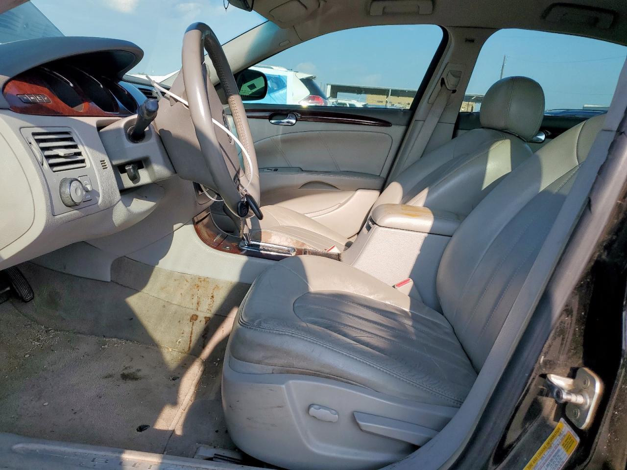 2008 Buick Lucerne Cxl VIN: 1G4HD57278U122933 Lot: 58913875