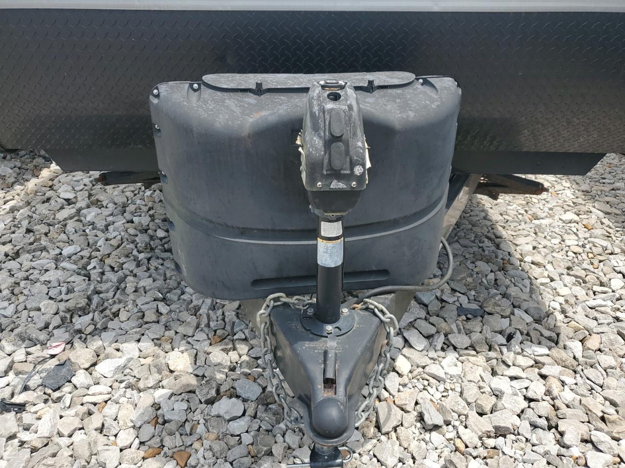 COLEMAN TRAVEL TRA 2017 VIN 4YDT28524HH936309 photo 7