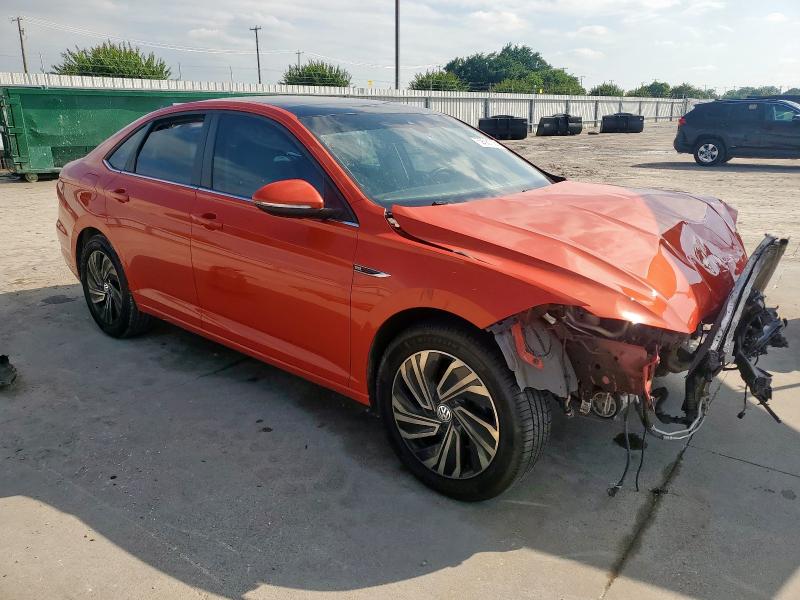  VOLKSWAGEN JETTA 2019 Pomarańczowy