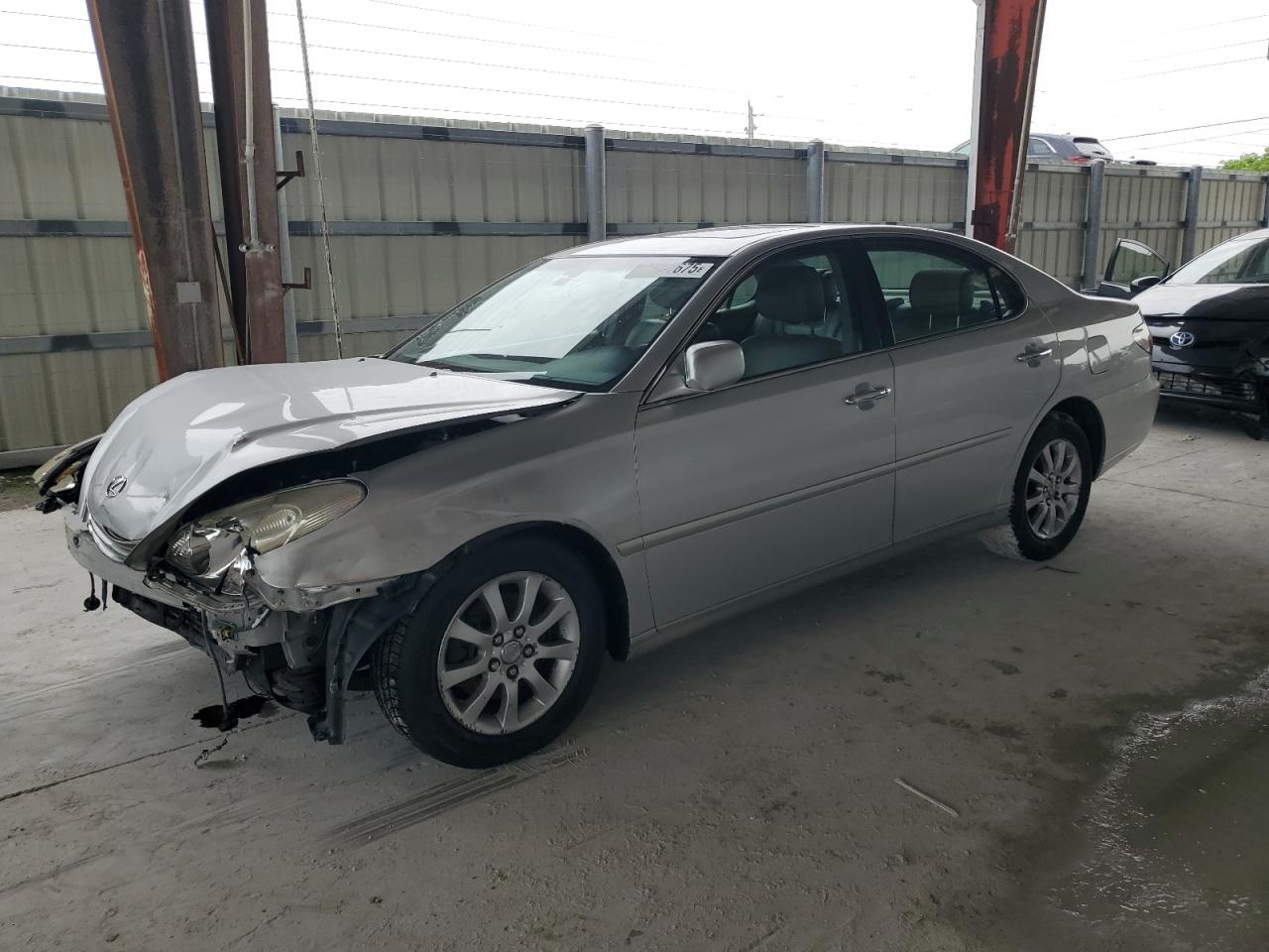 2002 Lexus Es 300 for Sale in Homestead, FL - Front End