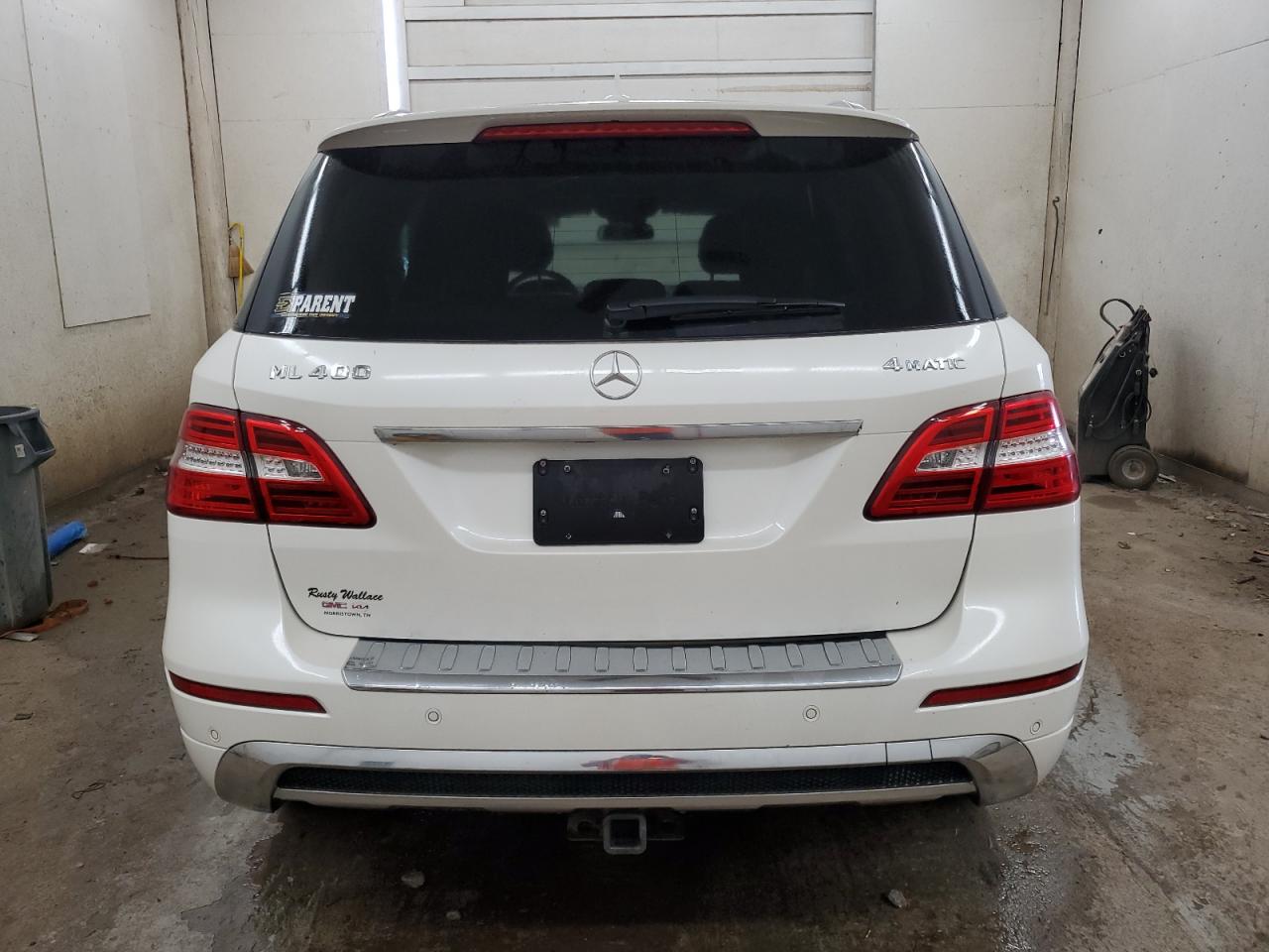 2015 Mercedes-Benz Ml 400 4Matic VIN: 4JGDA5GB0FA575779 Lot: 61943755