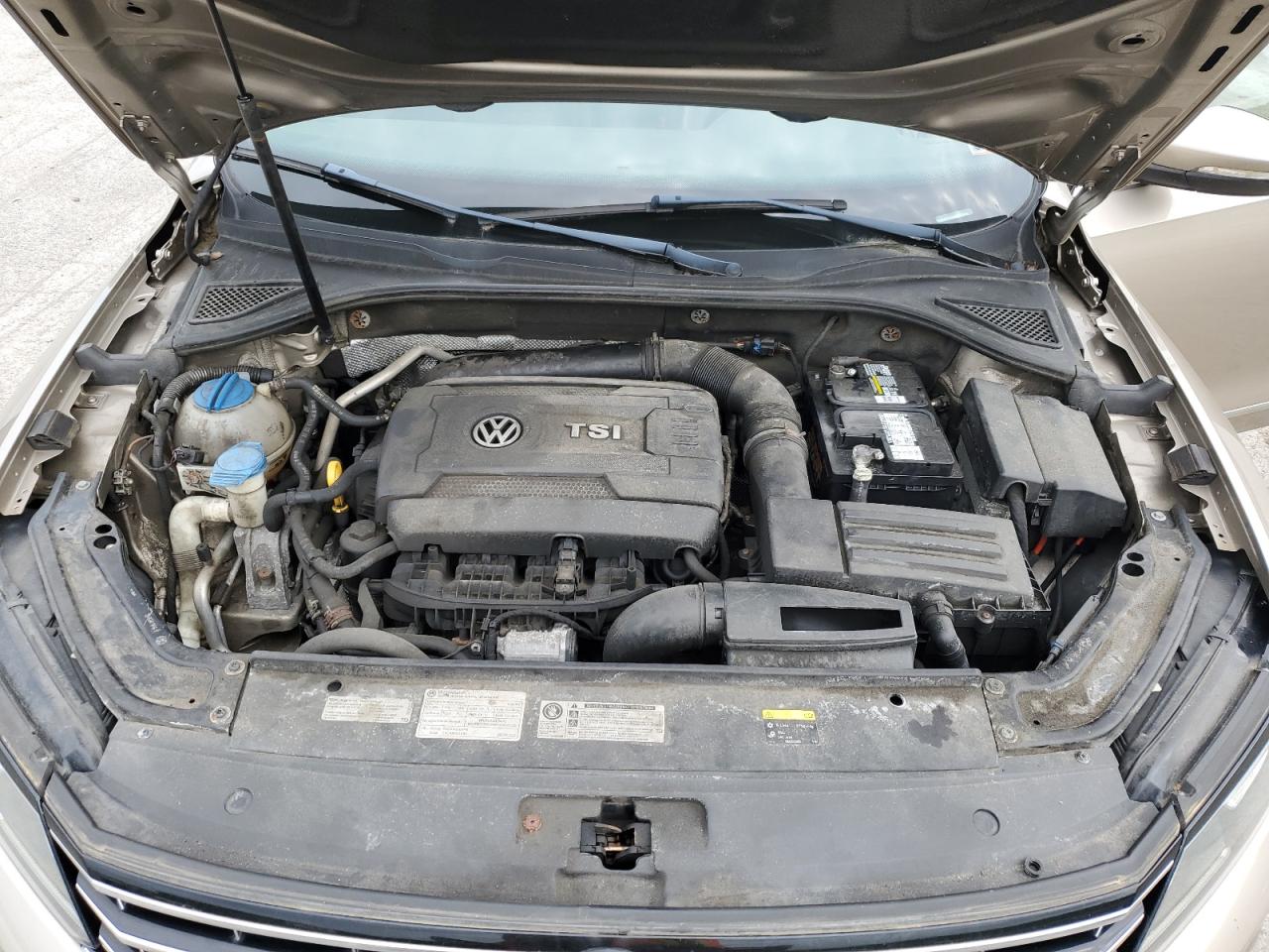 VOLKSWAGEN PASSAT 2016 VIN 1VWBT7A33GC021514 zdjęcie 11