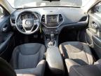 East Granby, CT에서 판매 중인 2015 Jeep Cherokee Latitude - Minor Dent/Scratches