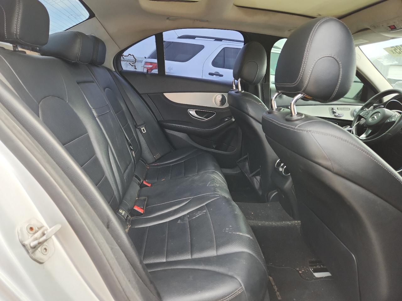 2015 Mercedes-Benz C 300 4Matic VIN: 55SWF4KB1FU036755 Lot: 63007985