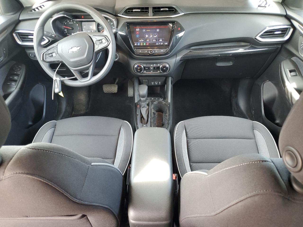 CHEVROLET TRAILBLZR 2023 VIN KL79MPSLXPB200164 photo 8